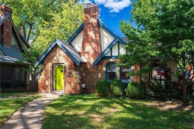 E 72nd Ter, Kansas City, MO 64114