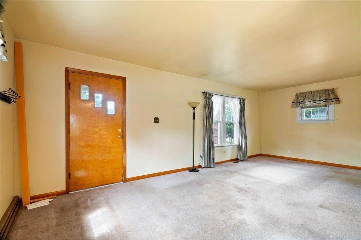 Edgewood Dr, Evansville, IN 47712