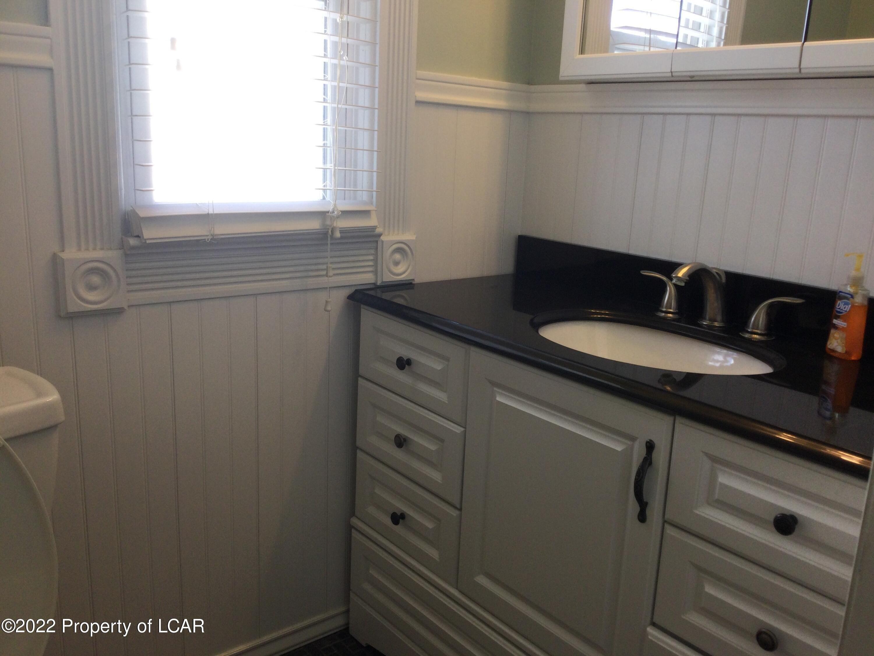 Evergreen St, Shavertown, PA 18708