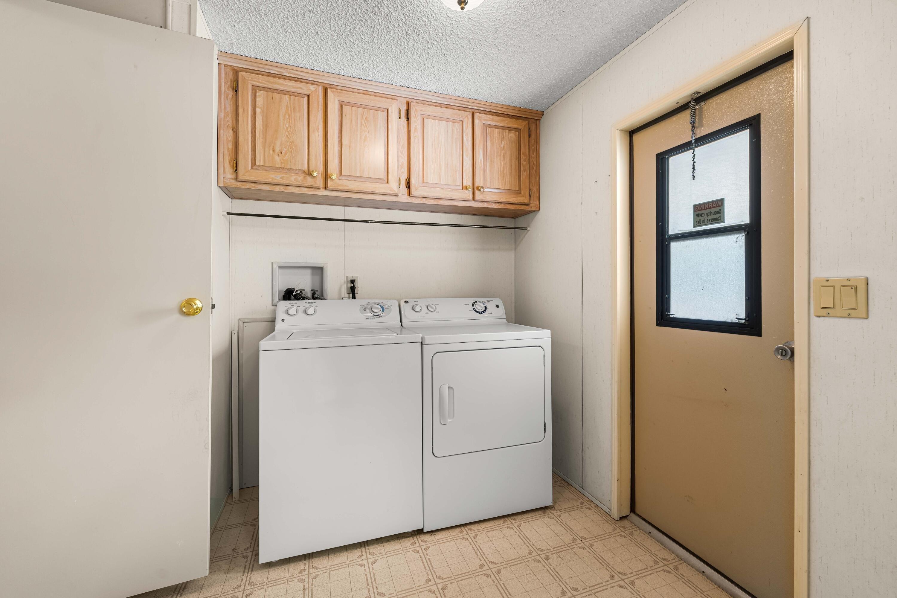 Davenport St, Rosamond, CA 93560