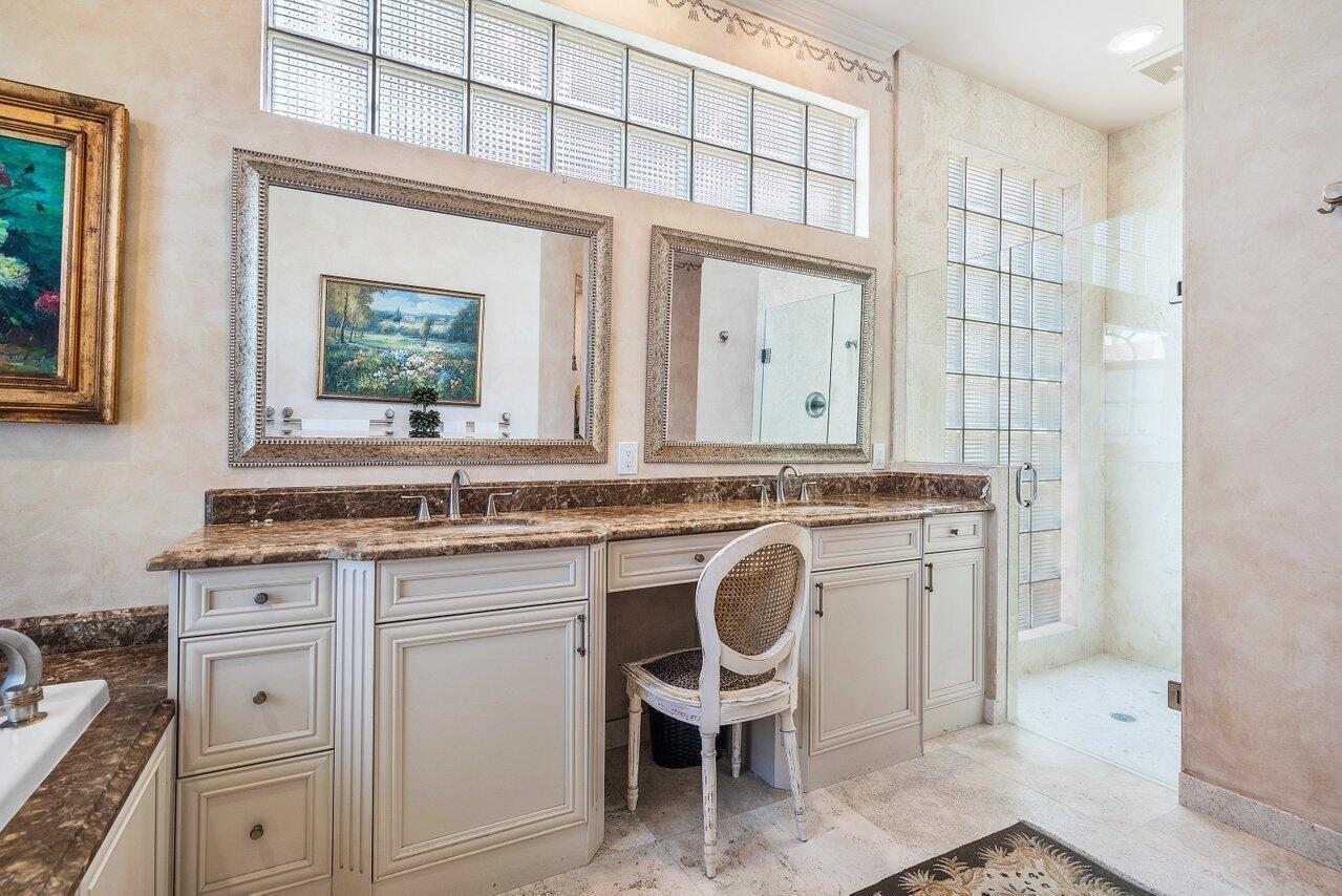 Hyacinth Dr, Delray Beach, FL 33483