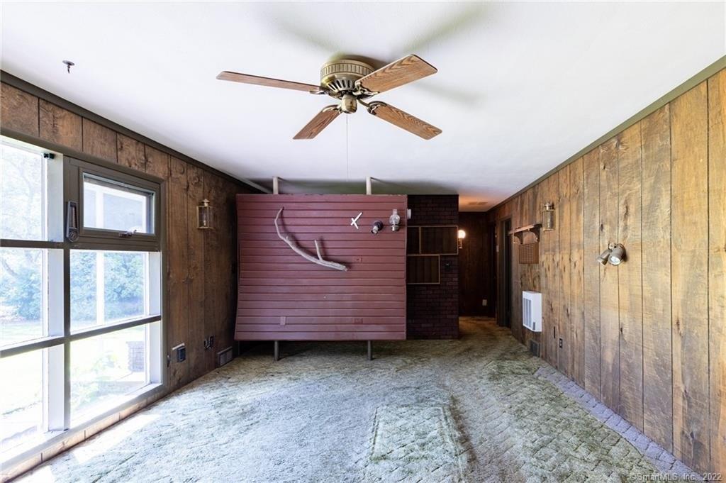 Charles Dr, Wolcott, CT 06716