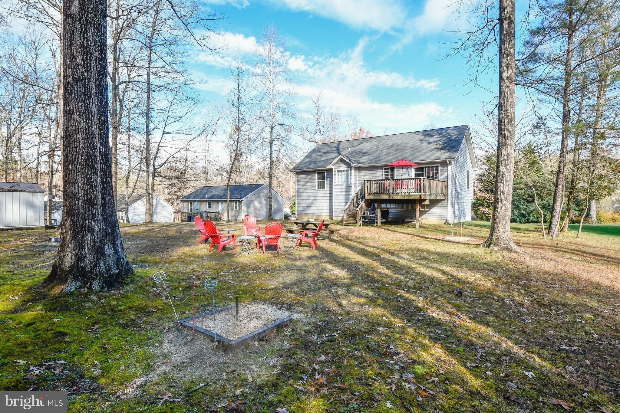 Land Or Dr, Ruther Glen, VA 22546