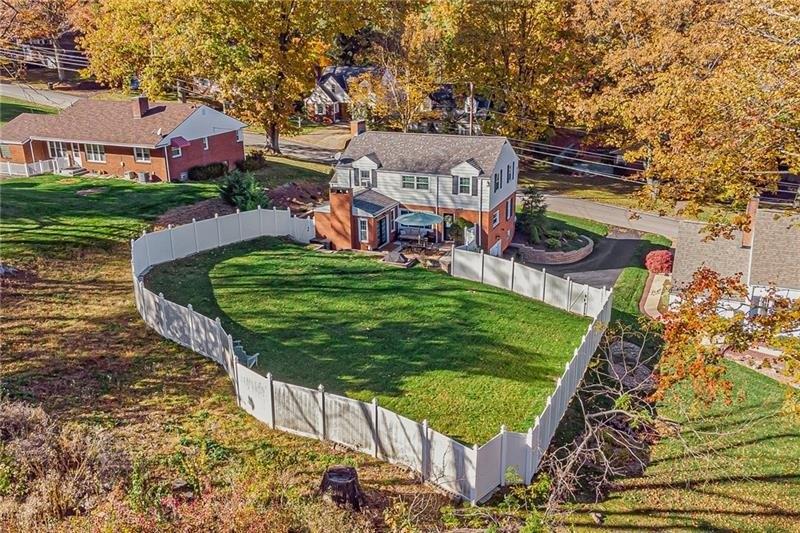 Northmont St, Greensburg, PA 15601