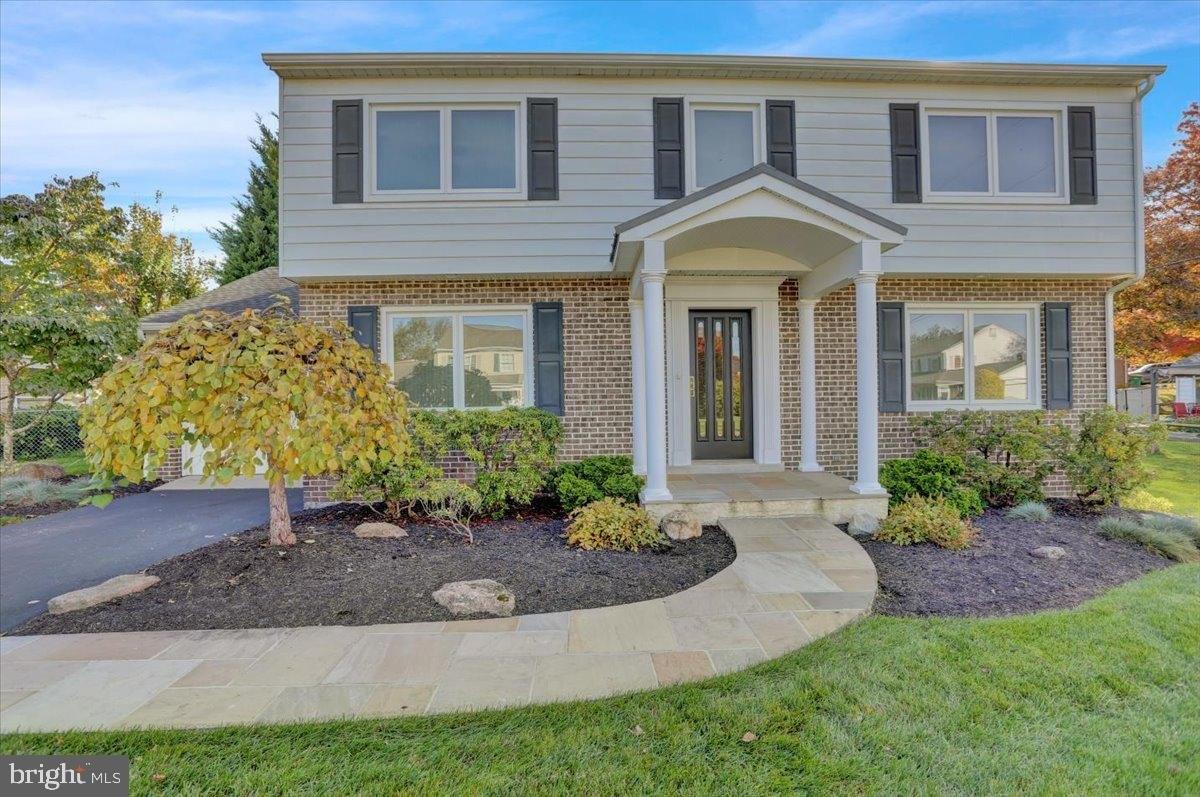 Burkey Dr, Reading, PA 19610