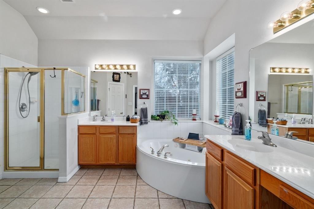 Elmhurst Ln, Flower Mound, TX 75028