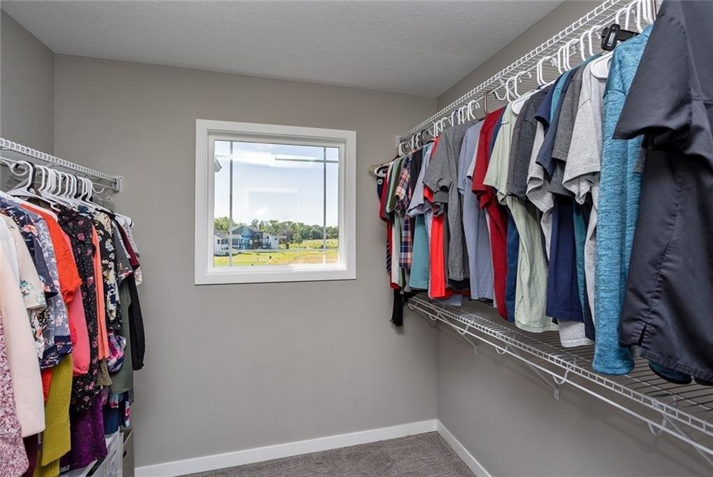 Cody Dr, West Des Moines, IA 50266