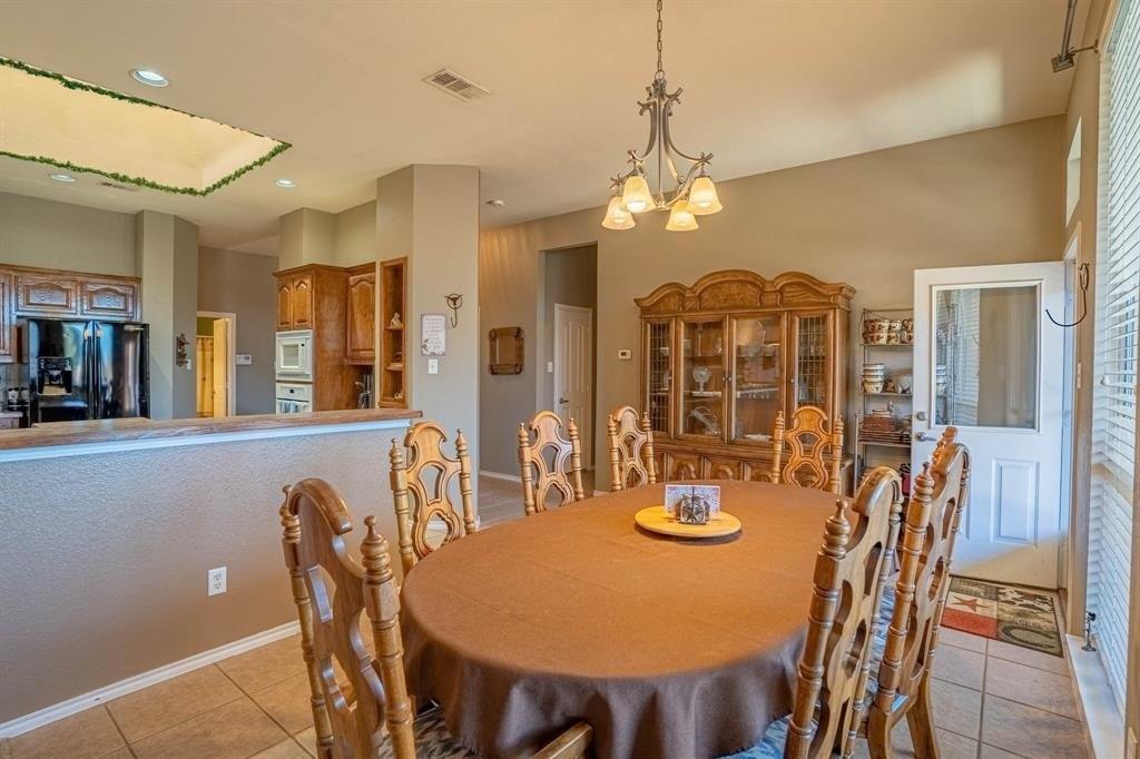 Lucas Ln, Fort Worth, TX 76134