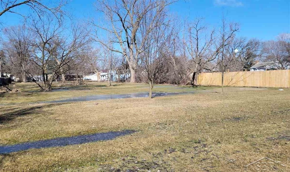 Sibley St, Bay City, MI 48706