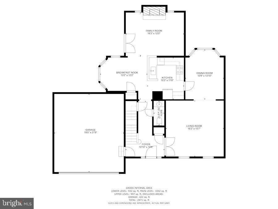 Stratford Dr, Woodbridge, VA 22193