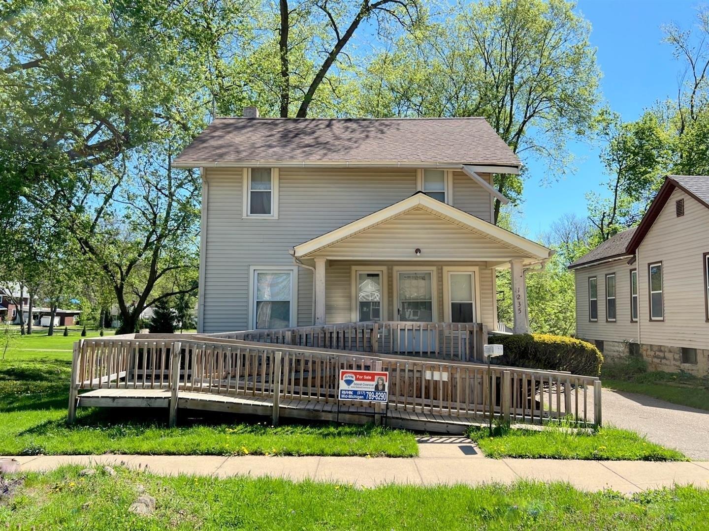 Sheldon St, Jackson, MI 49203
