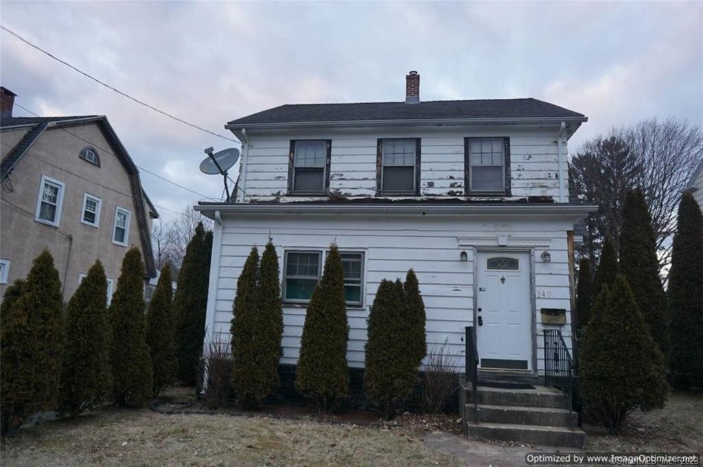Helen St, Hamden, CT 06514