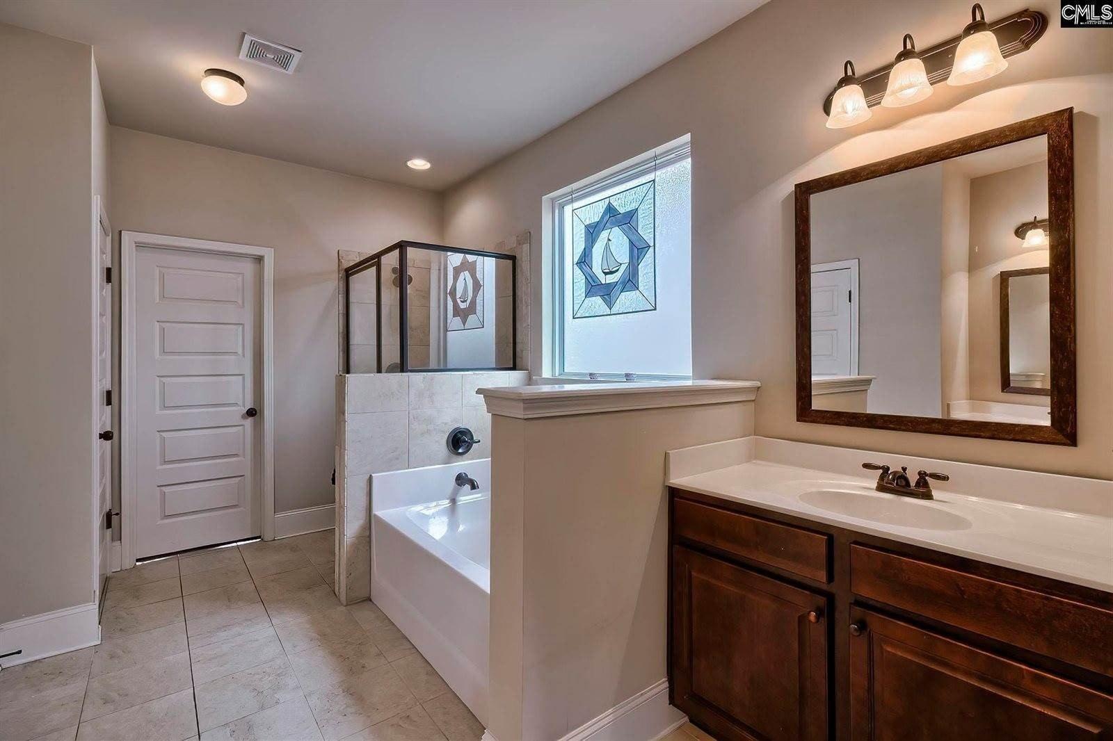 Grey Oaks Ln, Lexington, SC 29072