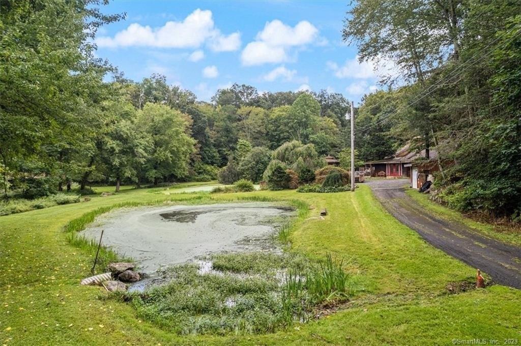 Notch Hill Rd, North Branford, CT 06471