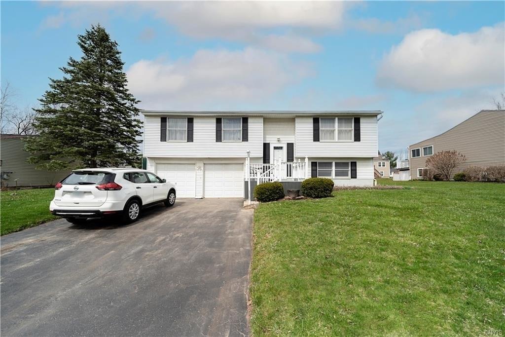 Winterpark Dr, Liverpool, NY 13090
