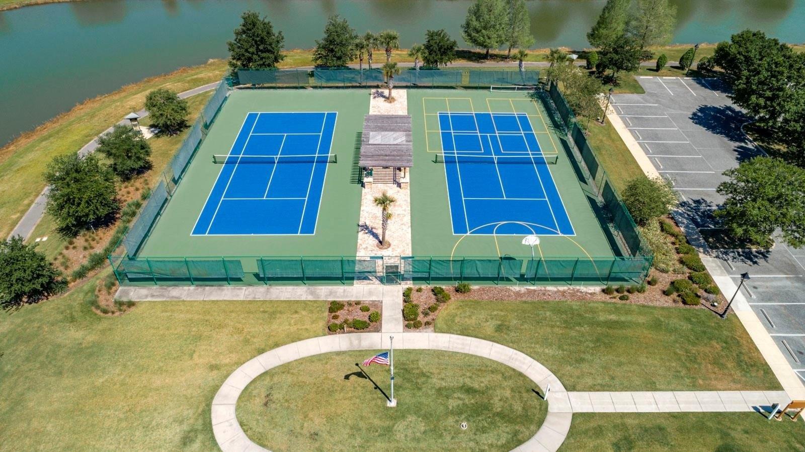 Bridgeport Bay Cir, Mount Dora, FL 32757