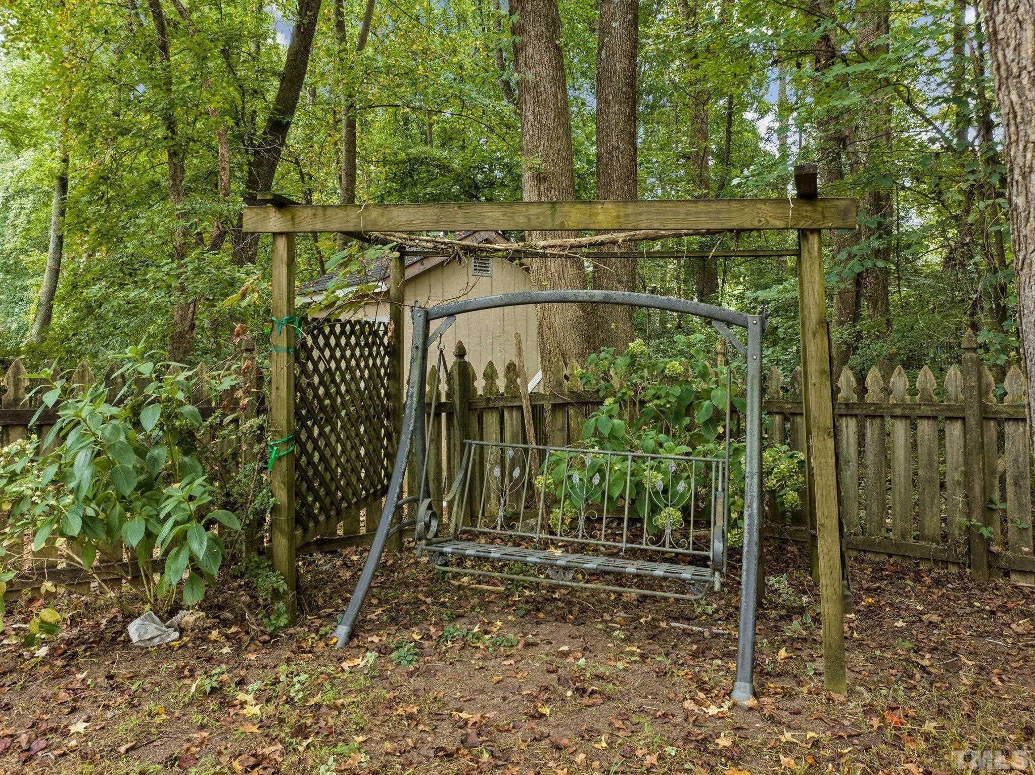 Dahlgreen Rd, Raleigh, NC 27615