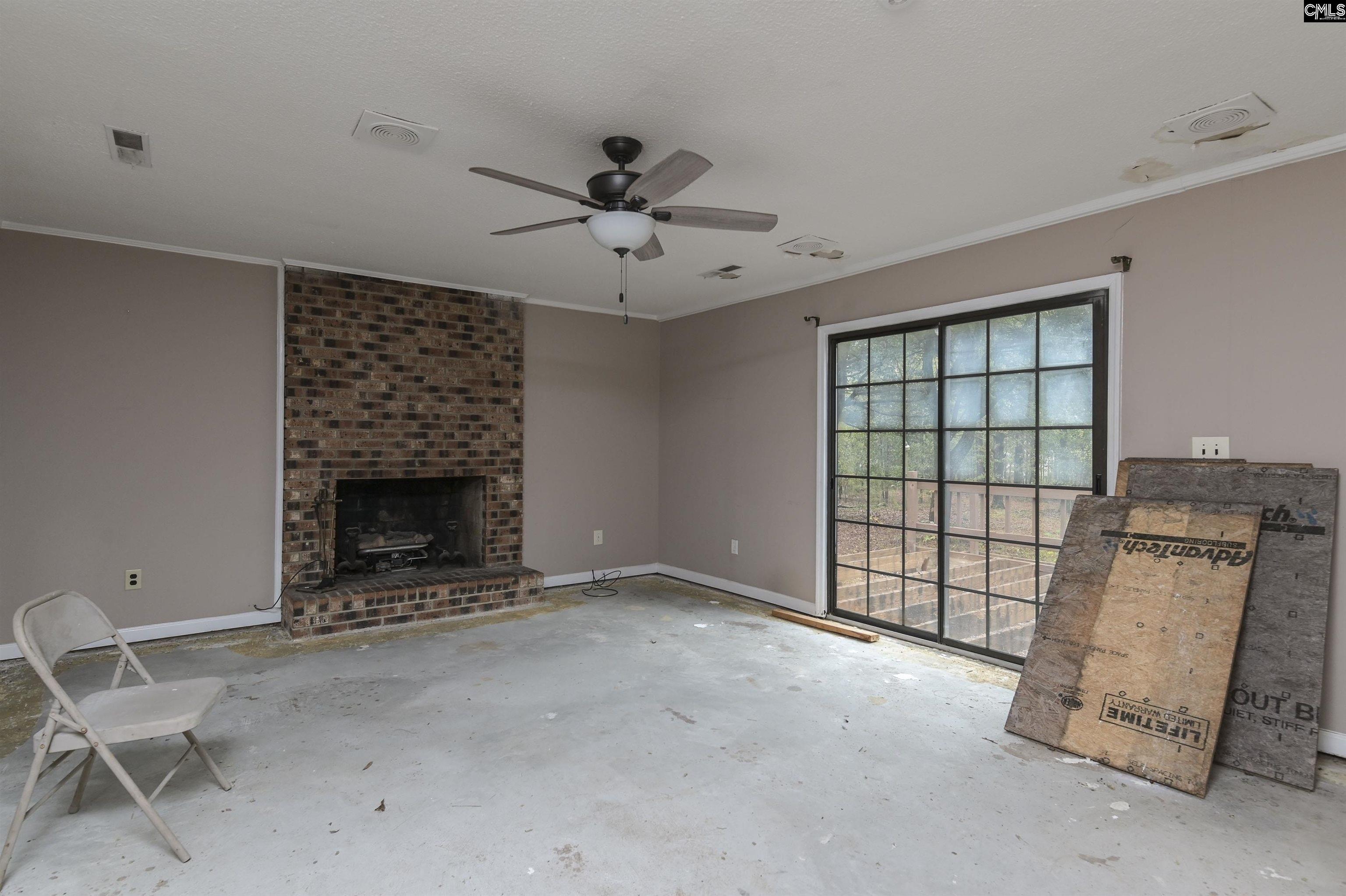 Lakeview Ave, Camden, SC 29020