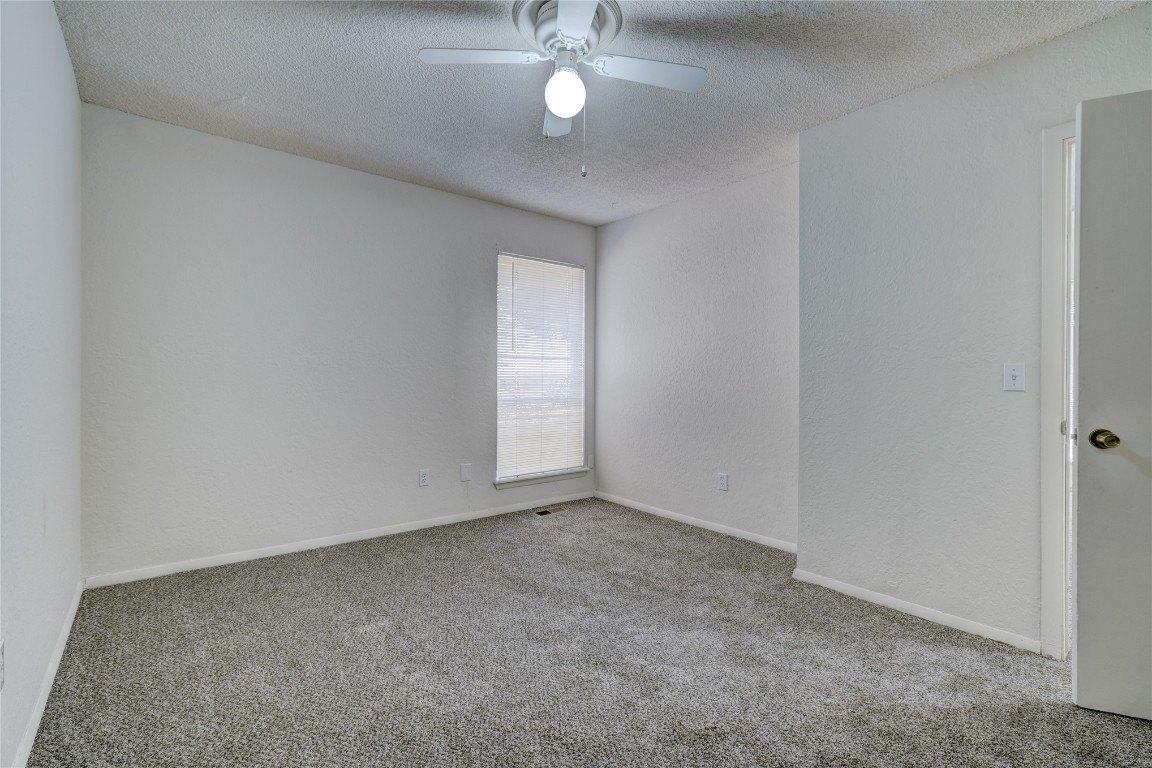 Little Pond Dr, Oklahoma City, OK 73162