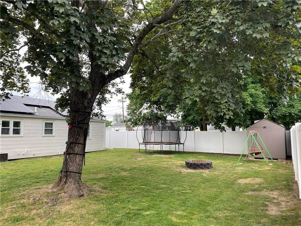 Buttonwoods Ave, Warwick, RI 02886