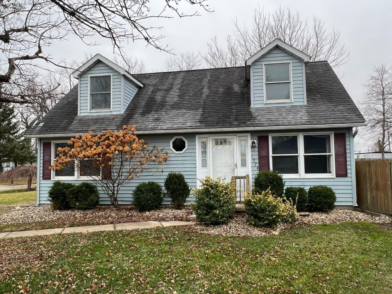 Sand Dr, Huron, OH 44839