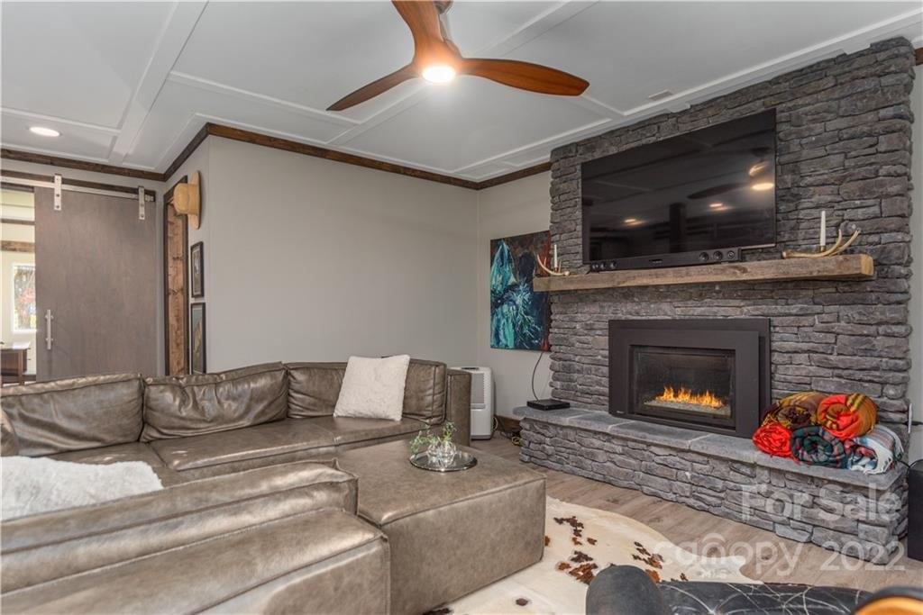 White Dogwood Ln, Lake Junaluska, NC 28745