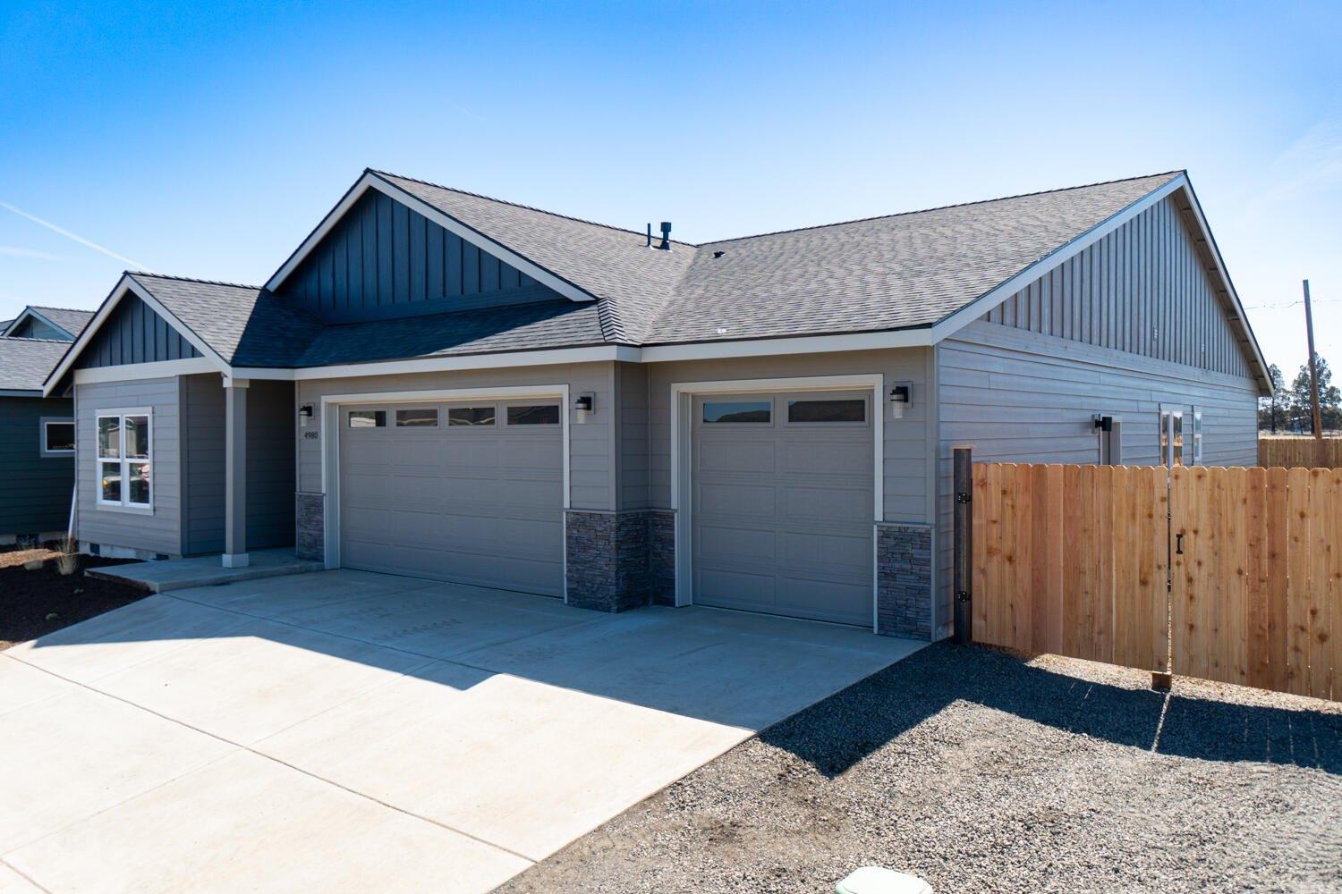 Sw Zenith Ave, Redmond, OR 97756