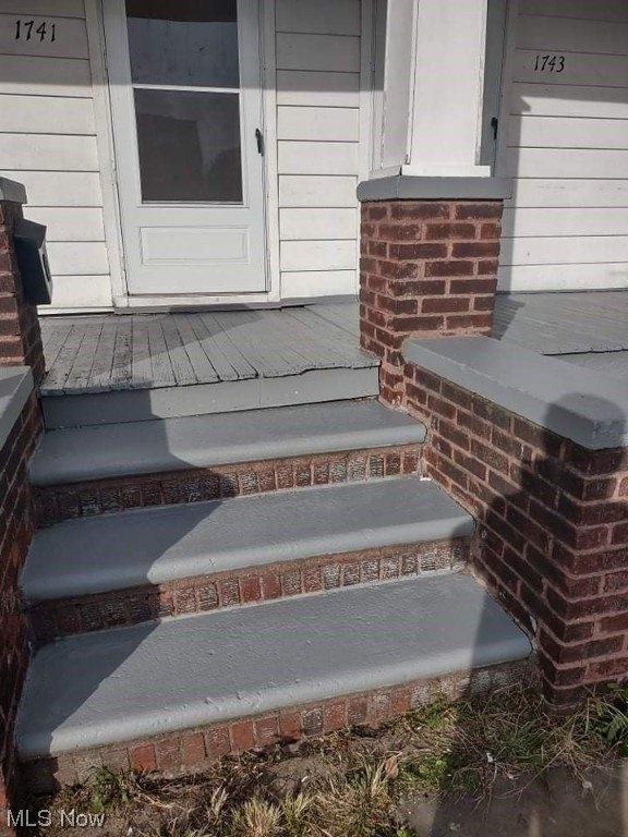 E 30th St, Lorain, OH 44055