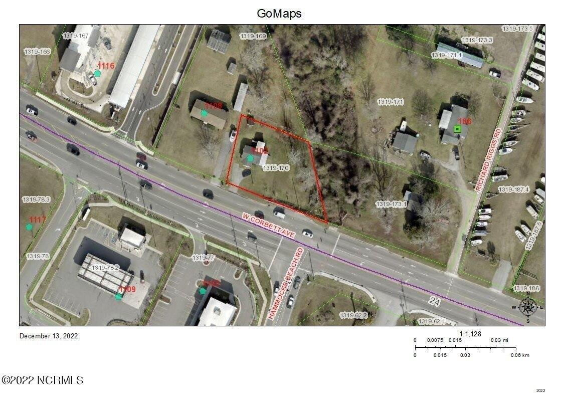 W Corbett Ave, Swansboro, NC 28584