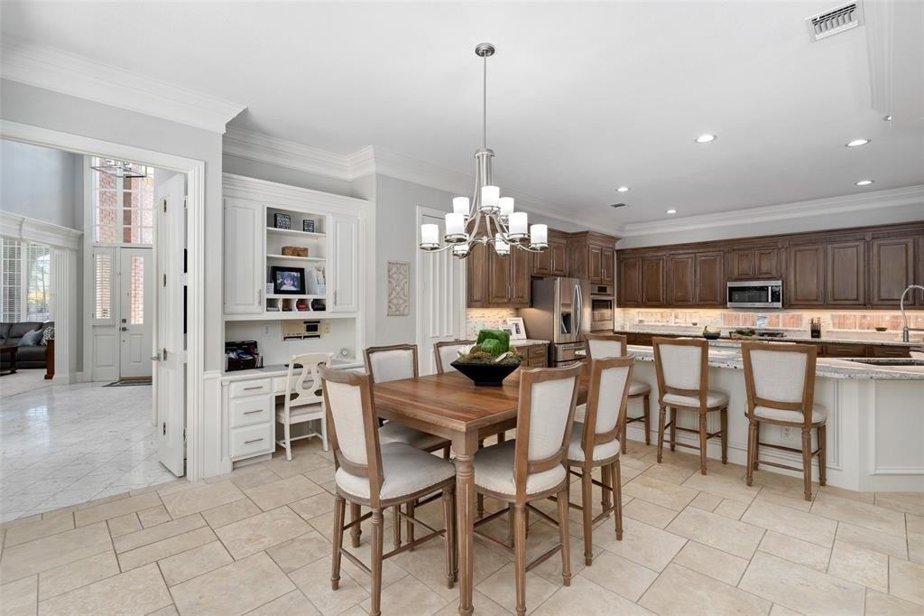 Scarborough Ln, Dallas, TX 75287