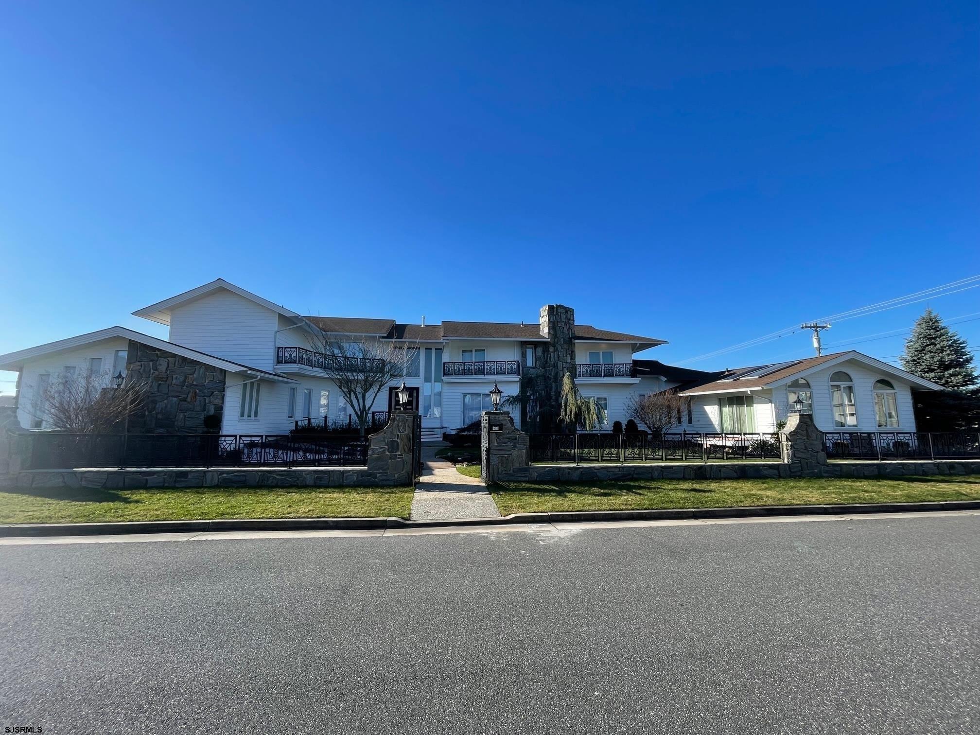 N Exeter Ave, Margate City, NJ 08402
