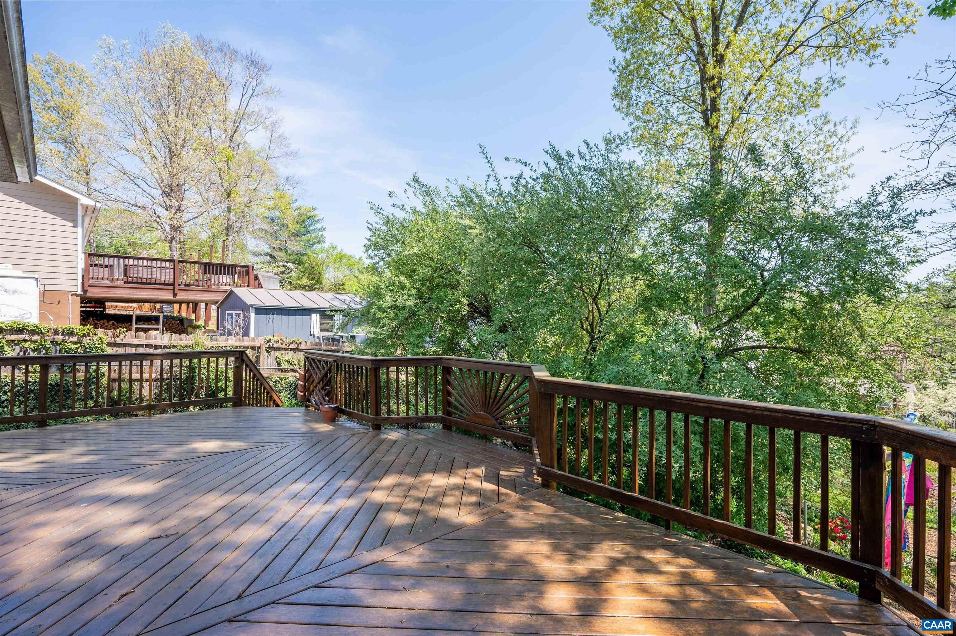 Jester Ln, Charlottesville, VA 22911
