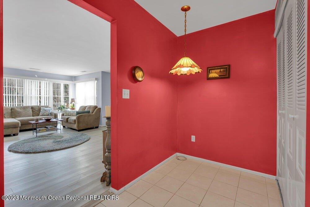 Snowburry Ct, Red Bank, NJ 07701