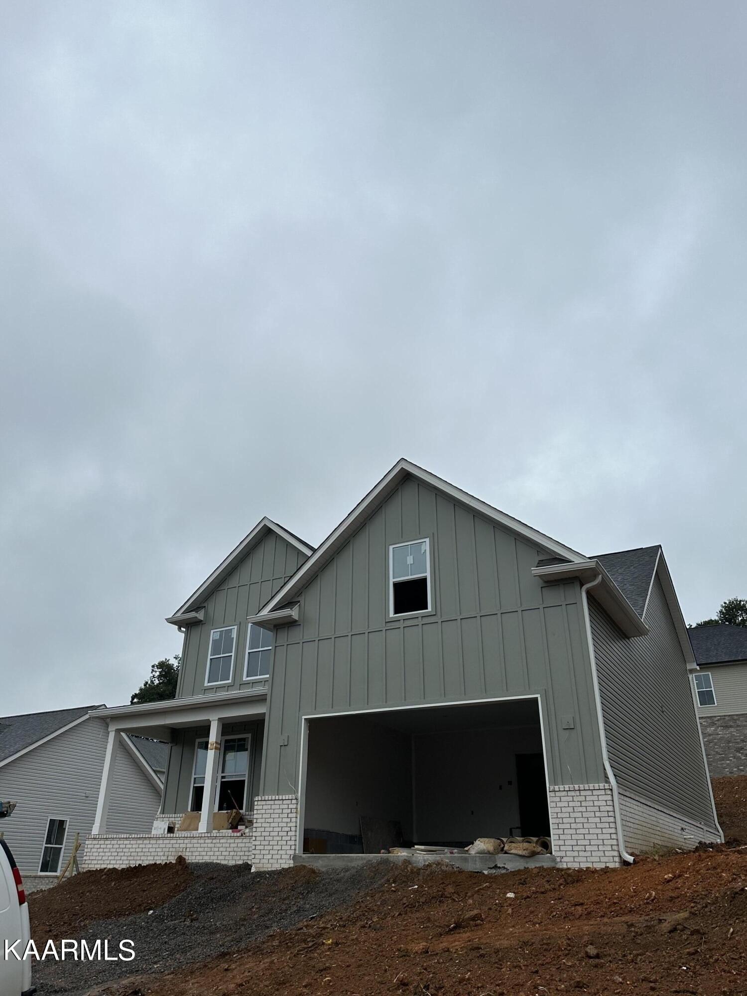 Chapel Hill Ln, Knoxville, TN 37938