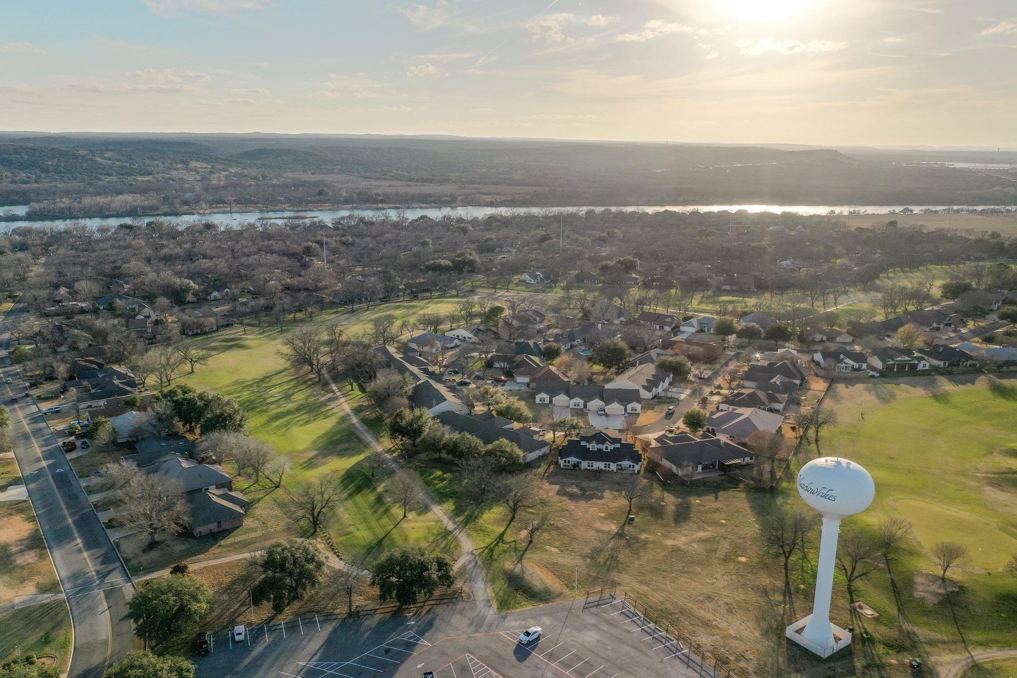 Augusta Dr, Meadowlakes, TX 78654