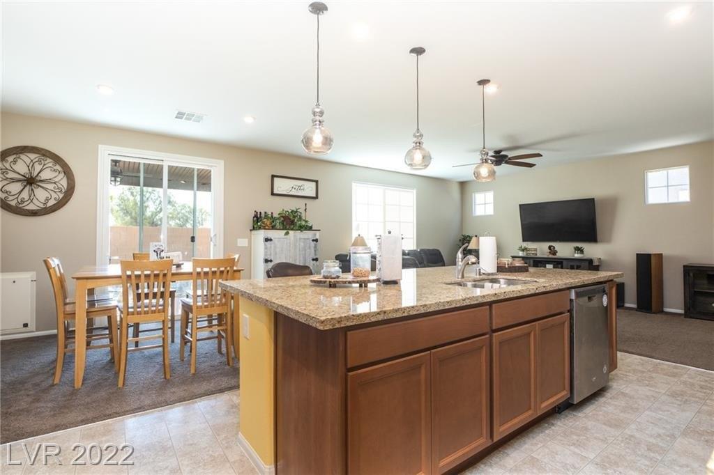 Highledge St, North Las Vegas, NV 89081