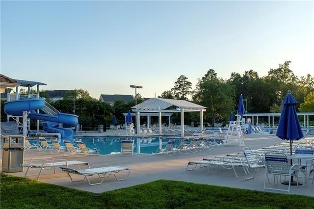 Hickory Downs Ct, Glen Allen, VA 23059