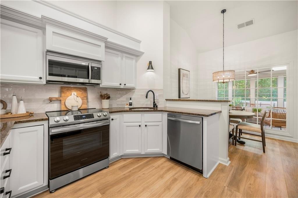River Run, Roswell, GA 30075