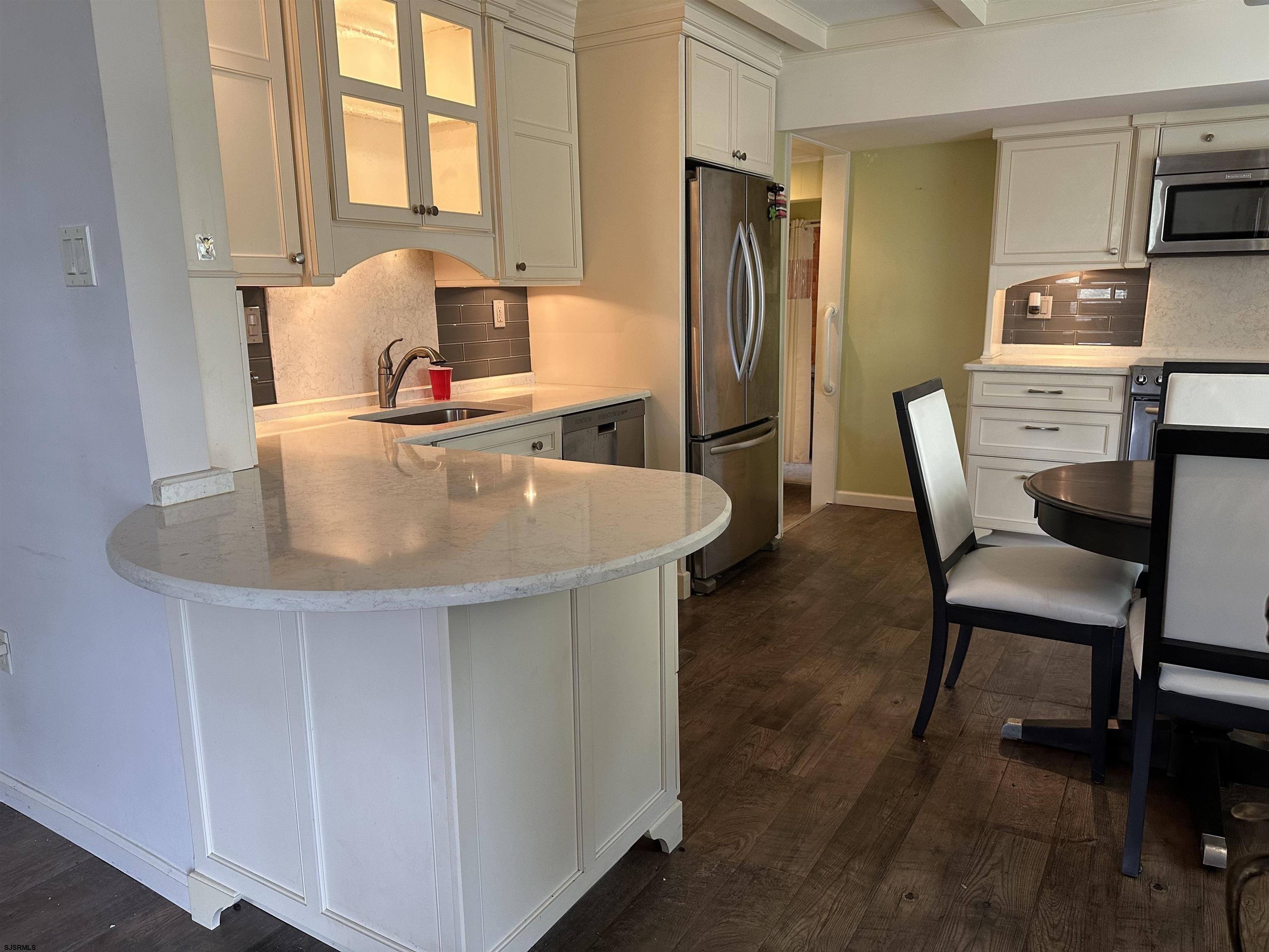 Coolidge Rd, Ocean City, NJ 08226
