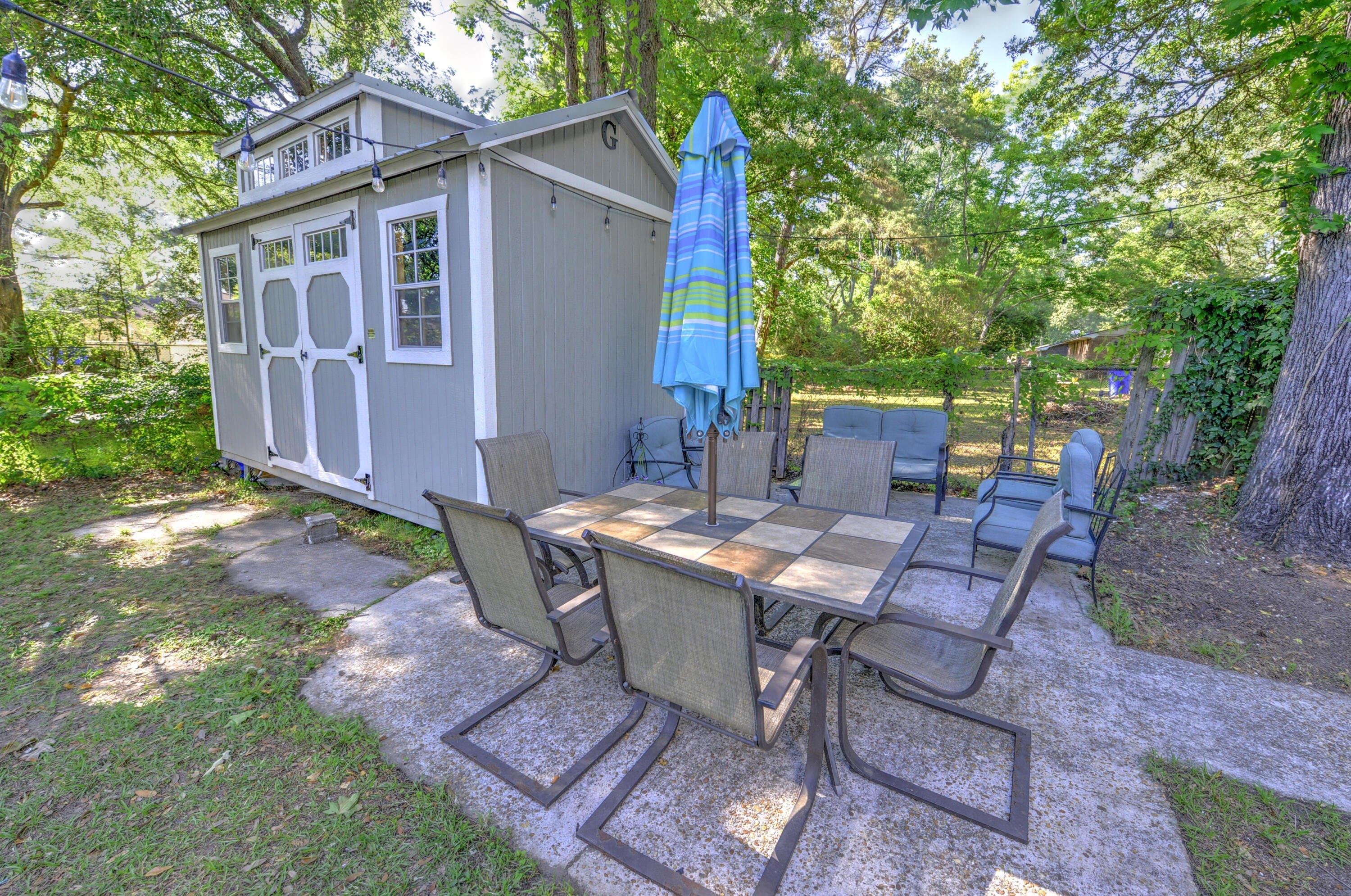 Cartwright Dr, Charleston, SC 29414