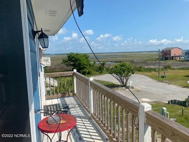 Oyster Ln, N Topsail Beach, NC 28460