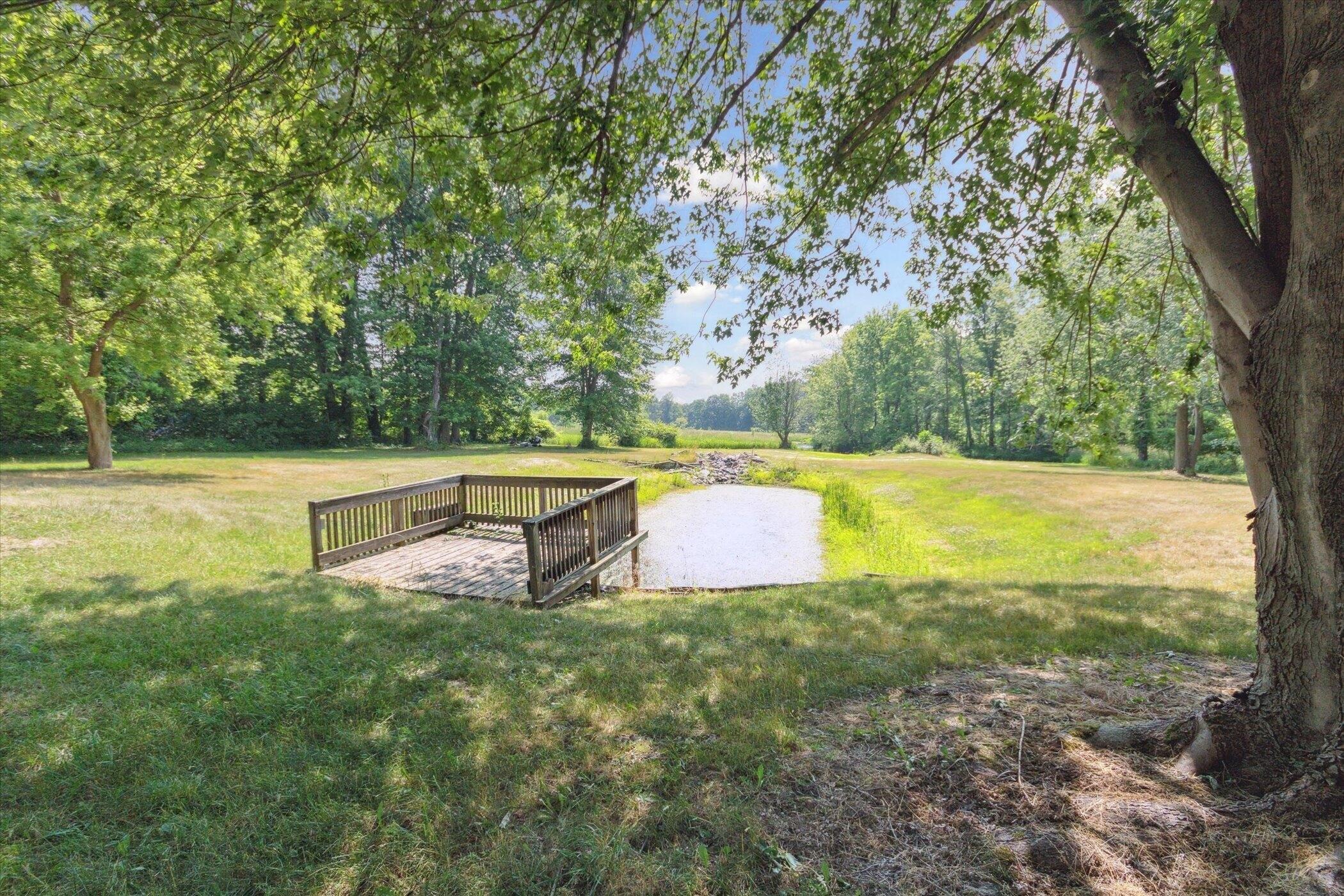 E Jackson Dr, Tekonsha, MI 49092