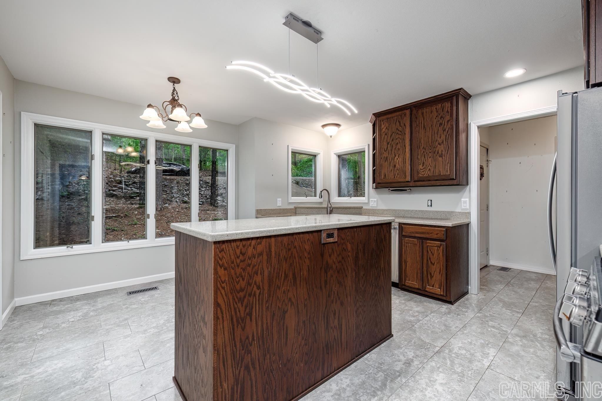 Mirlo Ln, Hot Springs Village, AR 71909