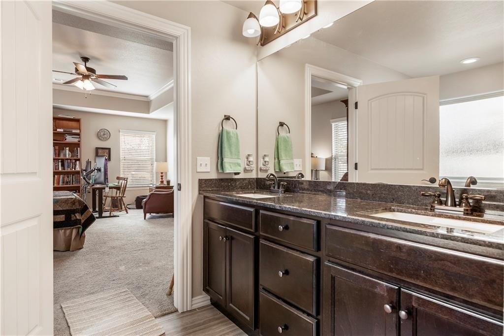 E Truman Ln, Fayetteville, AR 72701