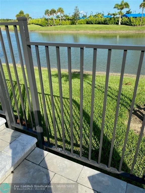 Sw Carrara Way, Port Saint Lucie, FL 34987