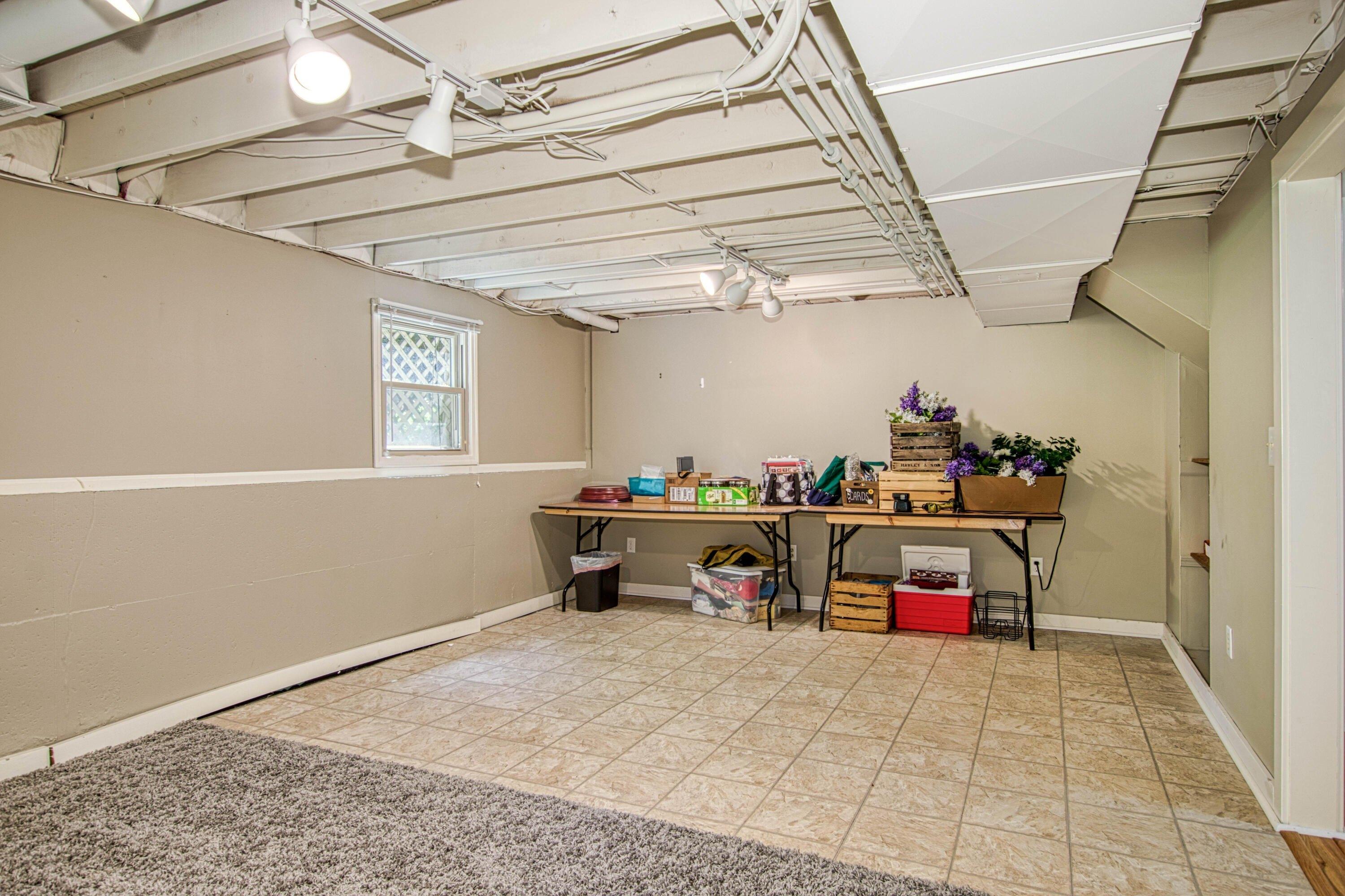 Mohave Ct Sw, Grandville, MI 49418