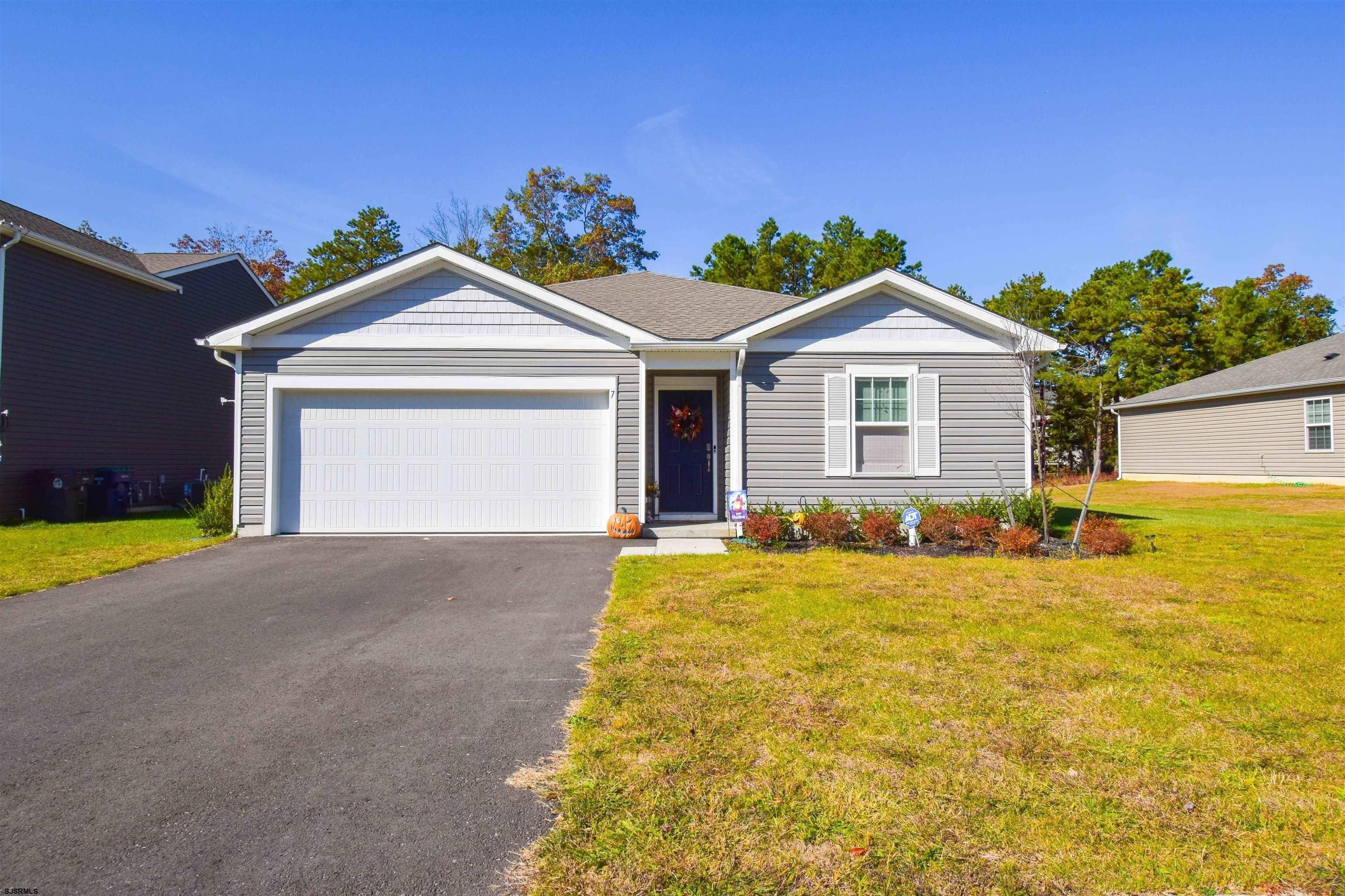Pin Oak Dr, Mays Landing, NJ 08330