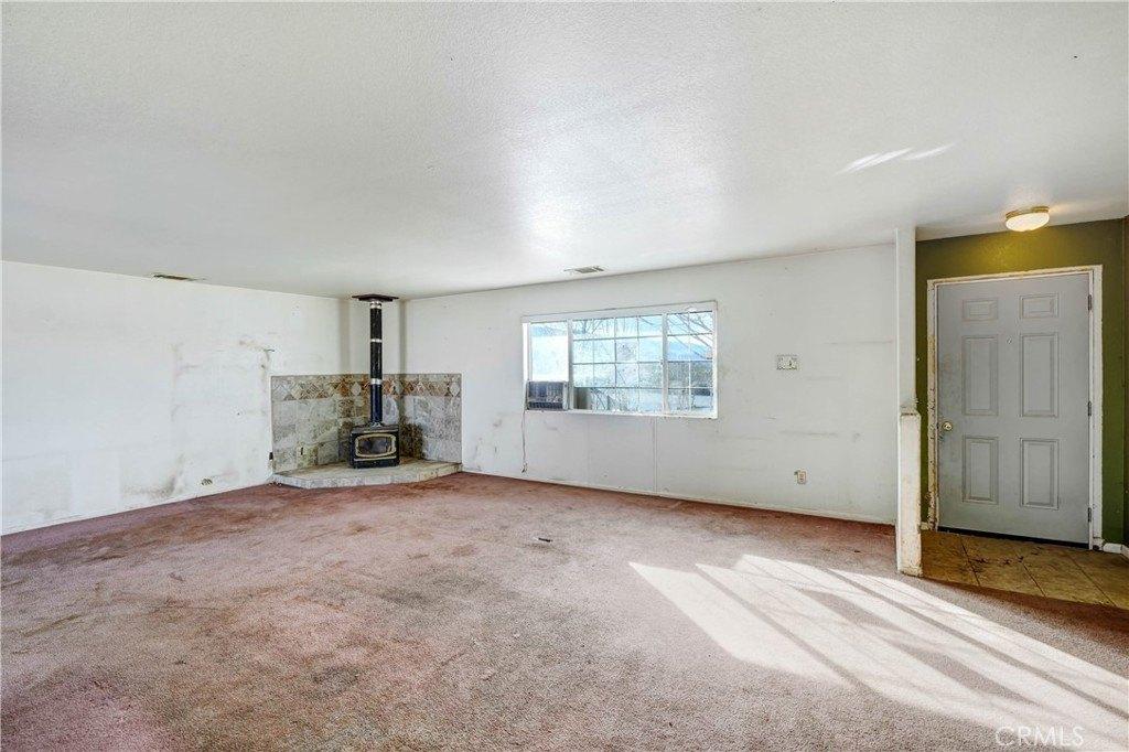 Ladera Ave, Lucerne Valley, CA 92356