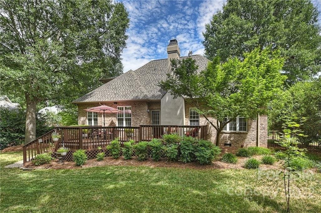 Waggoners Glen Ln, Charlotte, NC 28226
