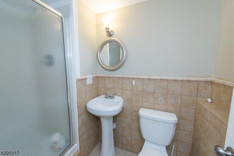 Spruce Pl, Denville, NJ 07834
